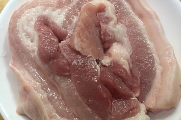 香辣白切肉的做法图解1