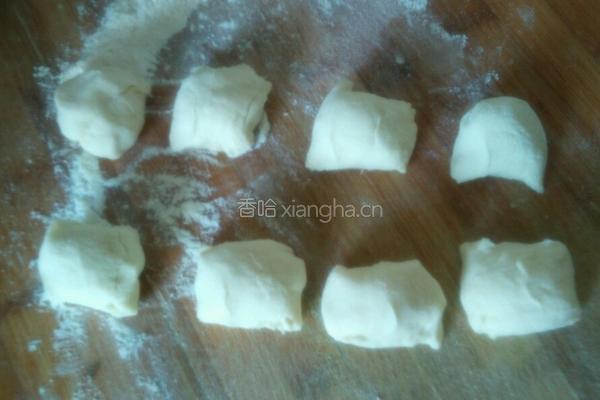 韭菜鸡蛋水煎包的做法图解7
