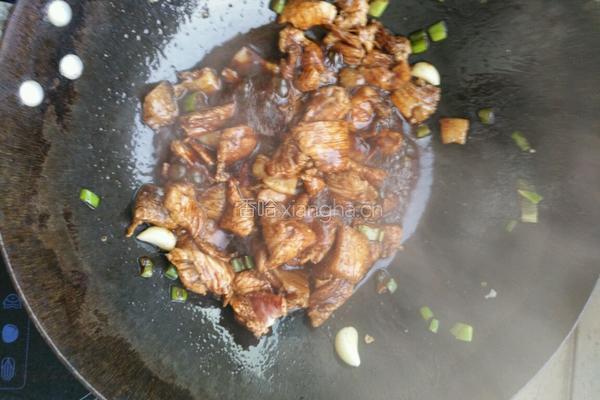 酱肉焖面的做法图解6