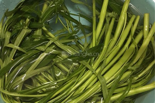 空心菜肉末粥的做法图解1