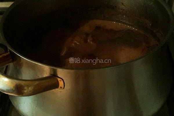 私家手撕牛腿的做法图解1