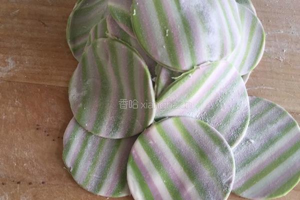 条纹花边饺子的做法图解15