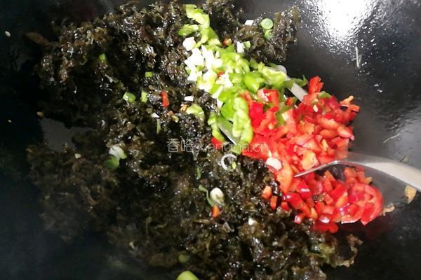 小炒地塌菇的做法图解5