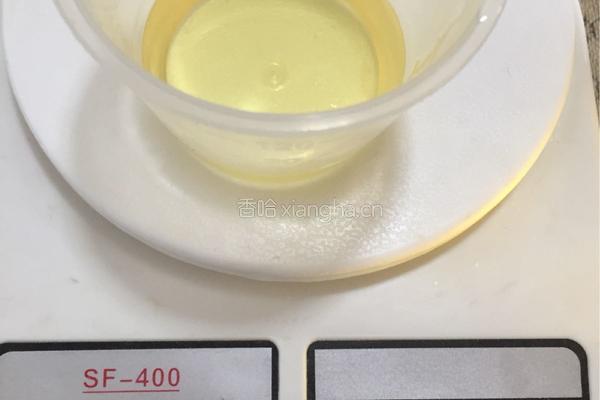 戚风蛋糕的做法图解6