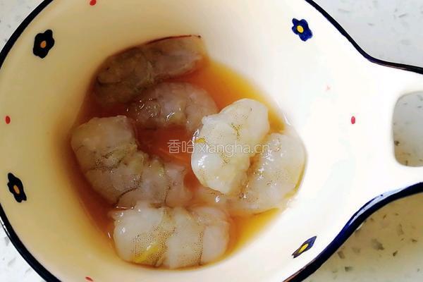 南洋菠萝船炒饭的做法图解2