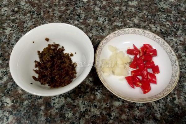 干煸四季豆的做法图解2