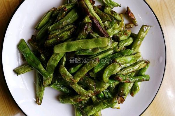 干煸豆角的做法图解4