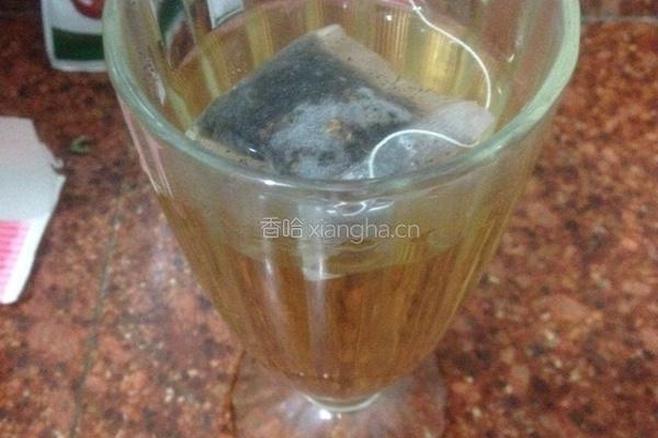 柠檬茶的做法图解2