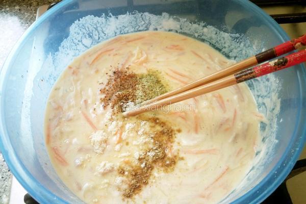 胡萝卜土豆丝饼的做法图解5