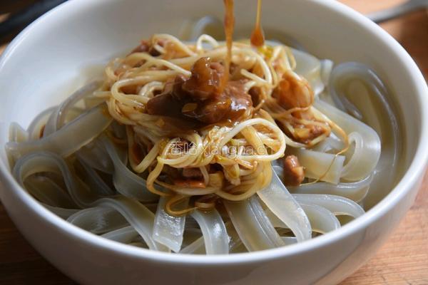 蒜香肉丁粉条的做法图解10