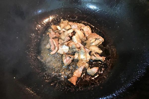 土豆片炒肉的做法图解4