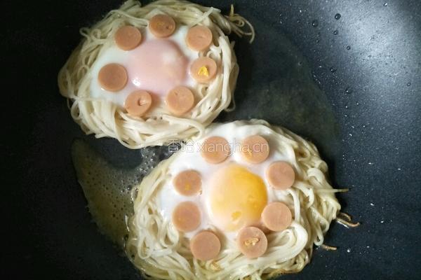面条火腿煎蛋的做法图解7