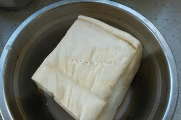 番茄豆腐的做法图解1