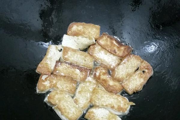 香煎水豆腐的做法图解2