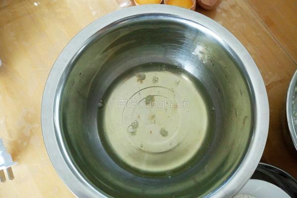 分蛋米粉海绵蛋糕的做法图解5