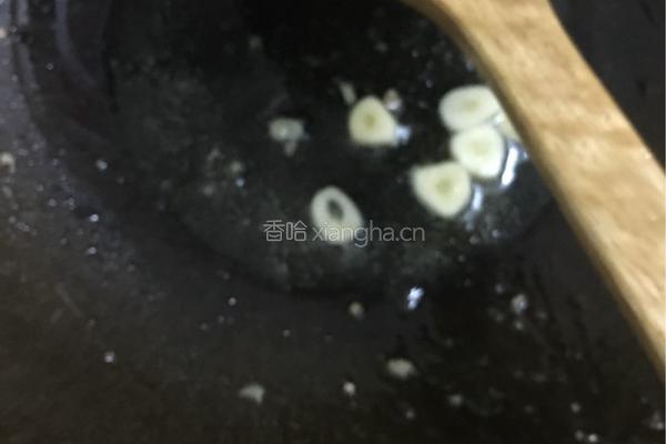 西兰花番茄炒肉的做法图解7