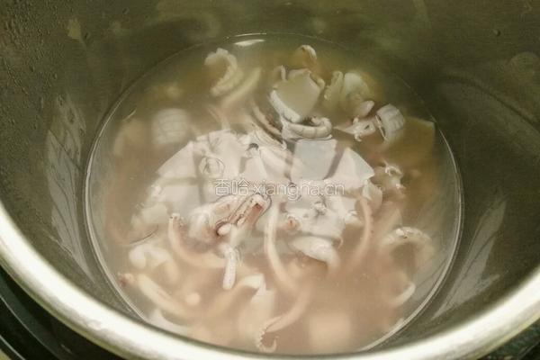 家常炒鱿鱼的做法图解5