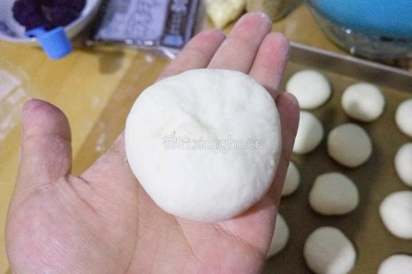 淡奶油夹心小餐包的做法图解8