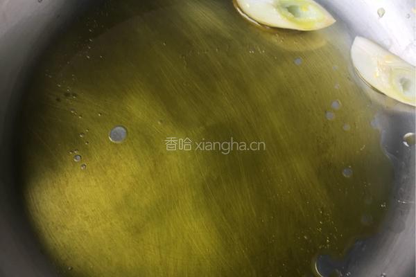 大头菜炒柿子的做法图解2