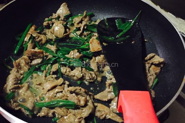 葱爆牛肉的做法图解7