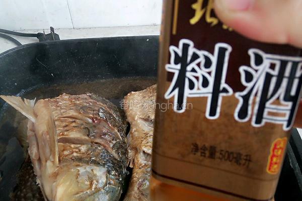 土豆炖鱼的做法图解8