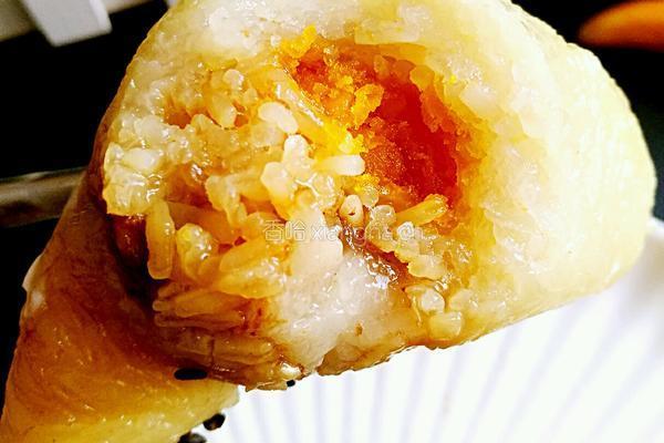 蛋黄肉粽的做法图解9