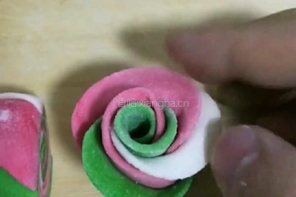 玫瑰花卷的做法图解4