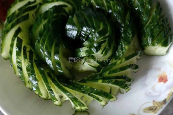 蓑衣黄瓜的做法图解4