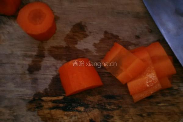 黄瓜胡罗卜炒鸡蛋的做法图解7