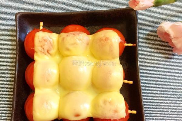 圣女果奶酪培根烤烤的做法图解2