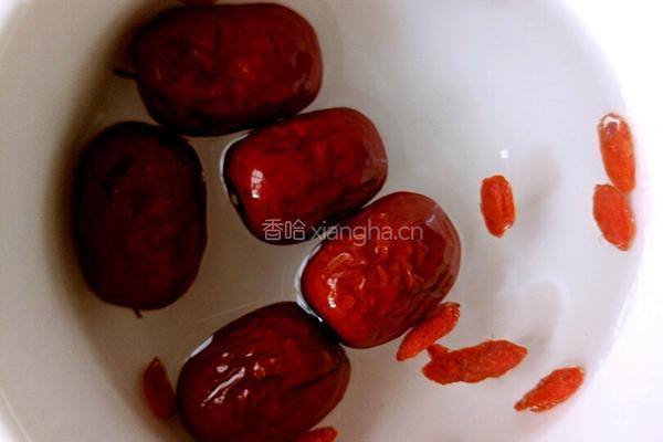 姜枣茶的做法图解2