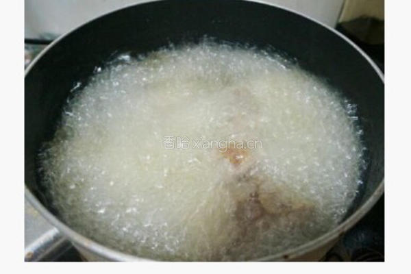 椒盐排骨的做法图解3
