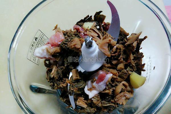 梅菜蒸肉饼的做法图解3