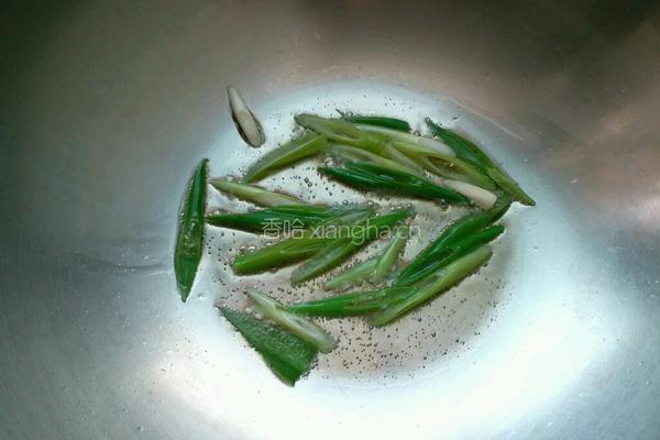 豆角炒拉皮的做法图解3
