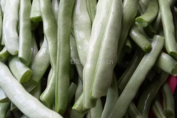 四季豆蒸饺的做法图解2