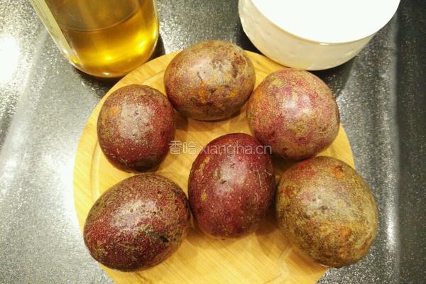 百香果蜜茶的做法图解1