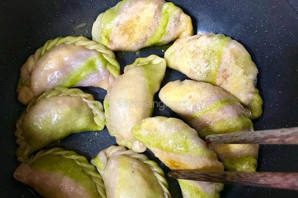 电饭煲煎饺的做法图解5