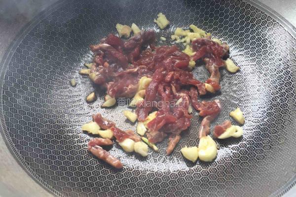 洋葱炒牛肉丝的做法图解4