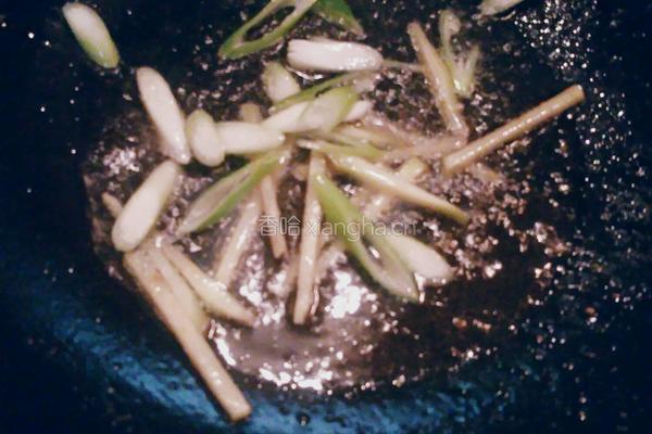 芹菜炒肉丝的做法图解8