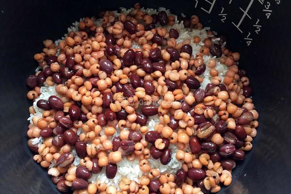 薏米红豆大米饭的做法图解5