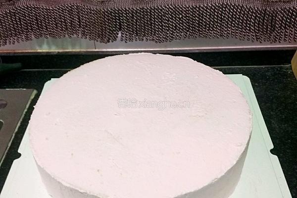 翻糖装饰淡奶油双层蛋糕的做法图解8