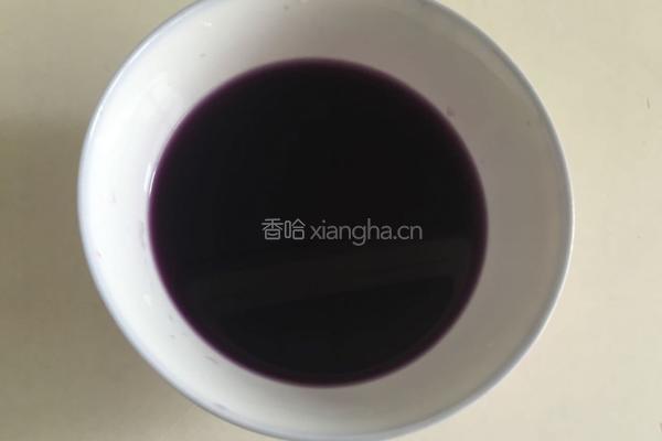 蔬汁金鱼饺子（韭菜馅）的做法图解3