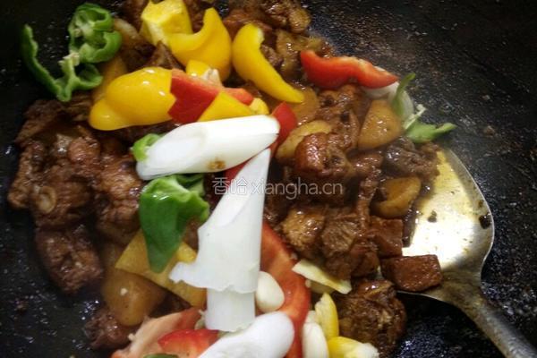 土豆烧排骨的做法图解13
