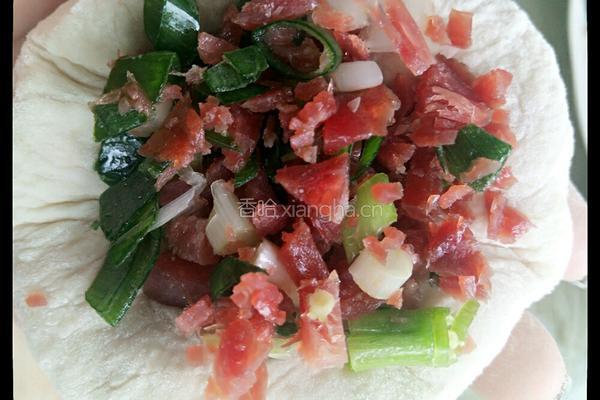 腊肉煎饼的做法图解2
