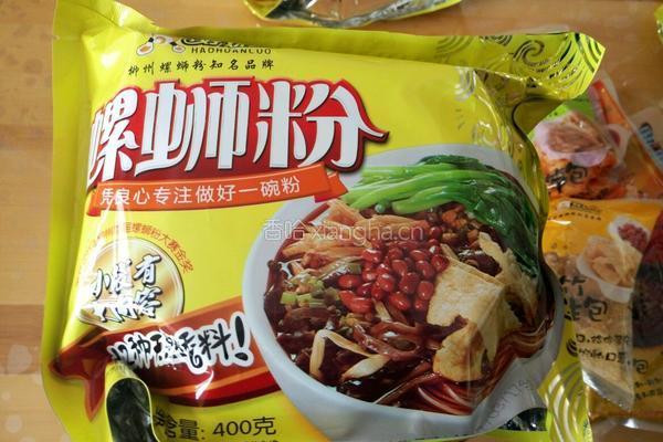 快手螺蛳粉的做法图解1