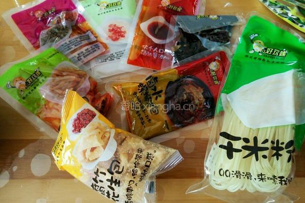 快手螺蛳粉的做法图解2
