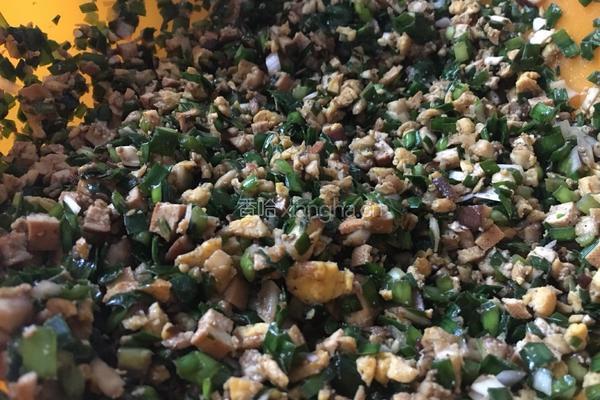 韭菜鸡蛋香菇豆干素饺的做法图解10