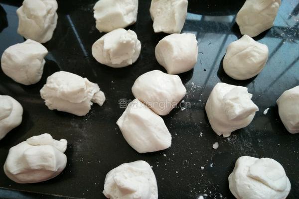 红豆沙馅麻球的做法图解3