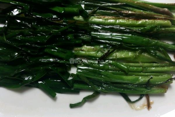 煎韭菜的做法图解3