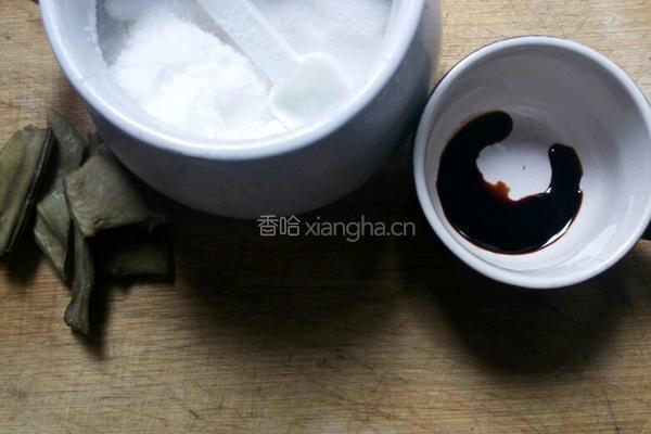 刀拔节末沾酱油的做法图解1